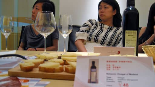chinese-wine-and-cheese-party